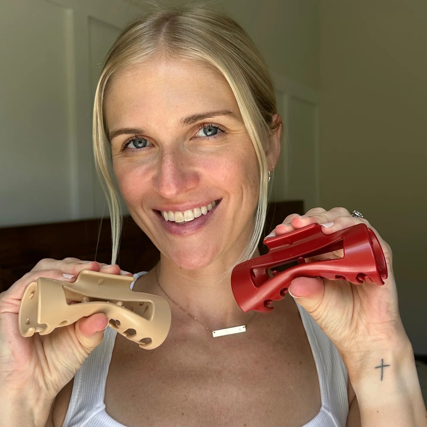 The Clawzie - India's first Flexible Claw Clip (Pack of 3)